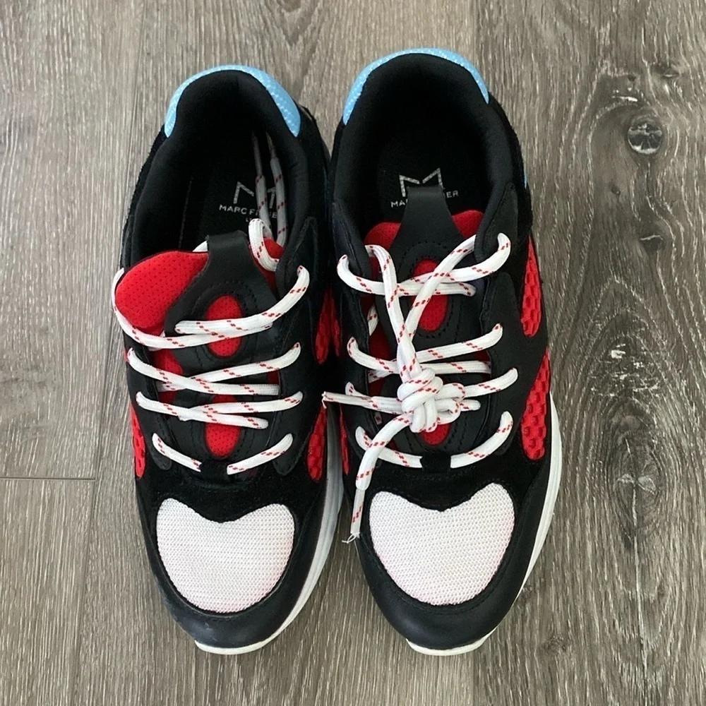 Marc Fisher Sneakers